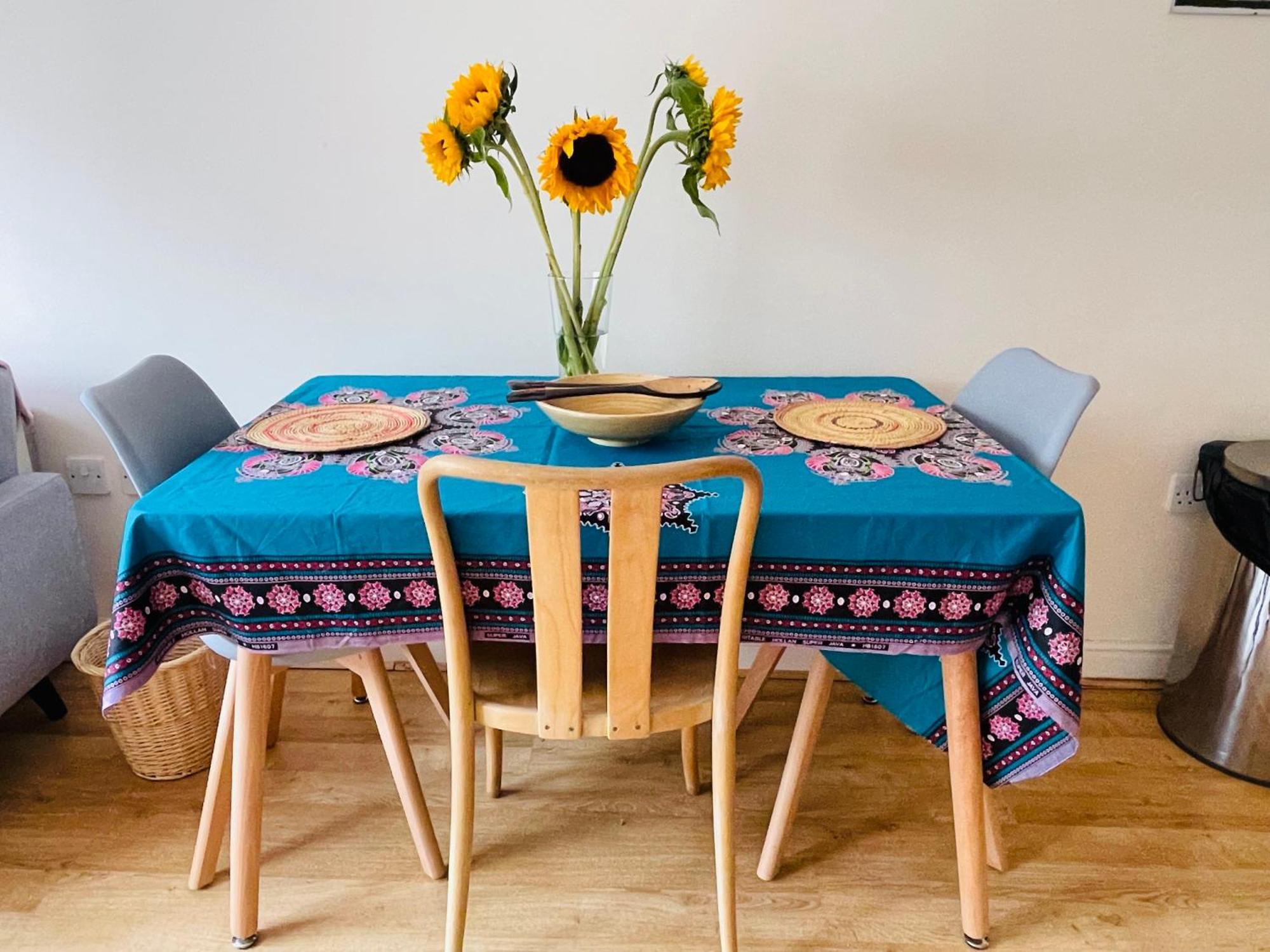 Bright Fun Relaxing Apartment In The Heart Of エプソム エクステリア 写真